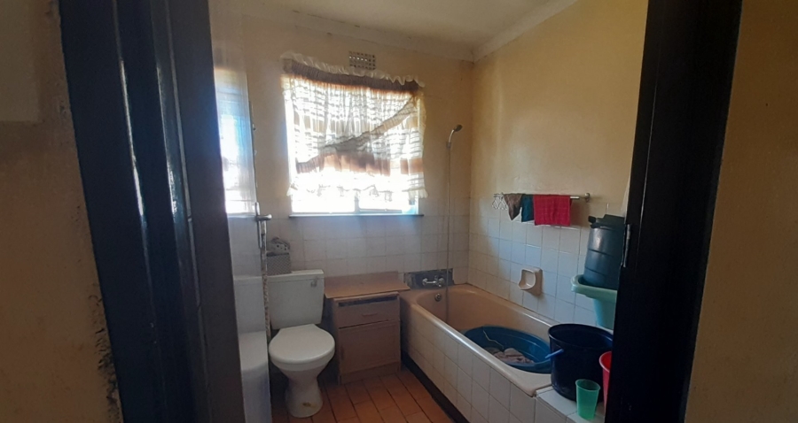 4 Bedroom Property for Sale in Botshabelo Free State